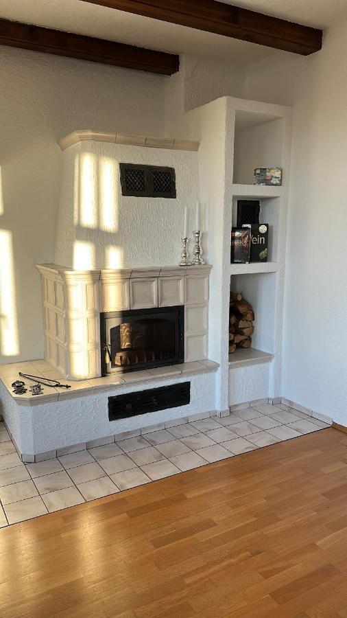 98Qm Wohnung Im Villenviertel - Voll Ausgestattet Mit Balkon Und Kamin - Wlan Gratis Wilhelmshaven Exteriör bild