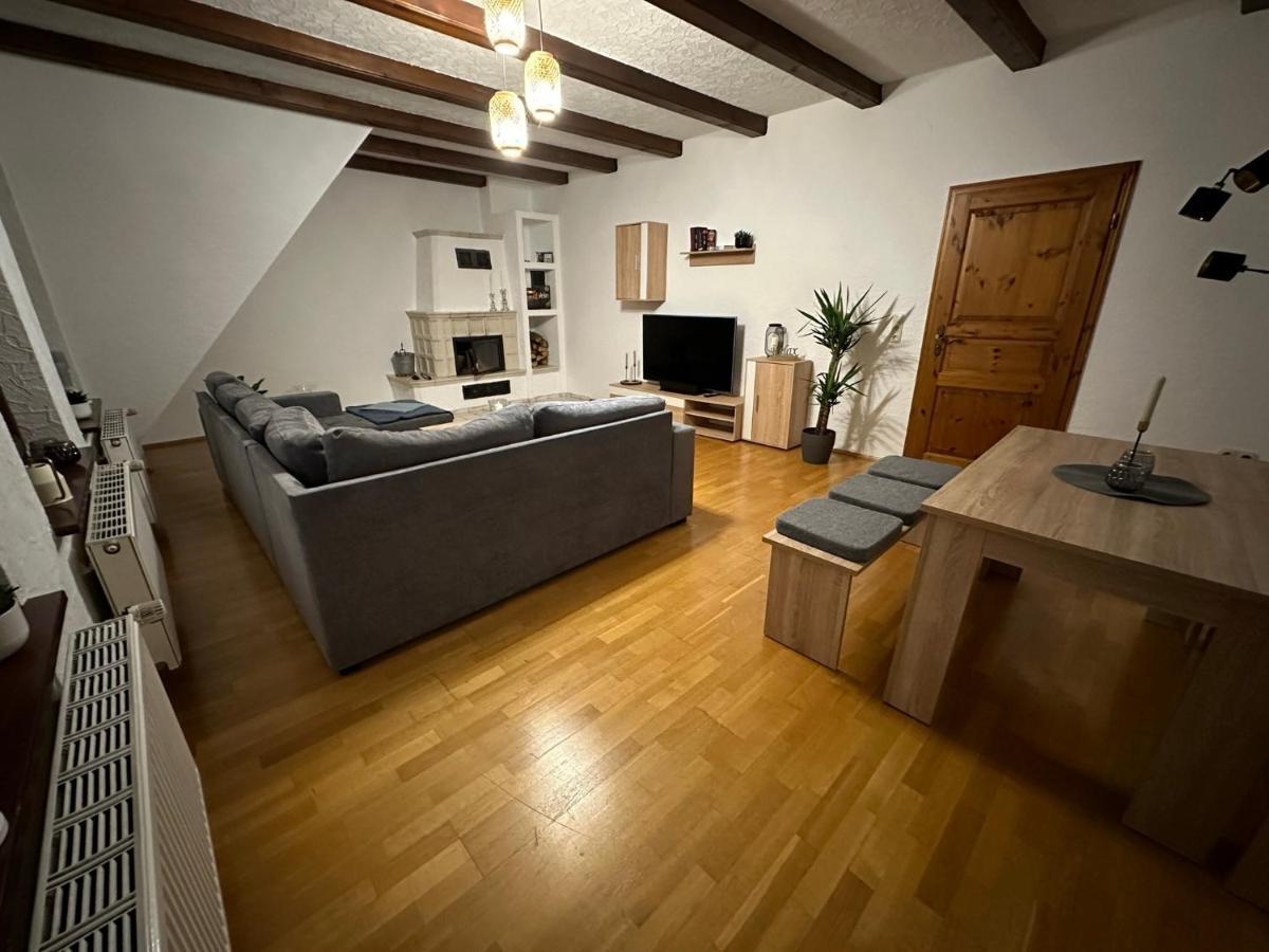 98Qm Wohnung Im Villenviertel - Voll Ausgestattet Mit Balkon Und Kamin - Wlan Gratis Wilhelmshaven Exteriör bild